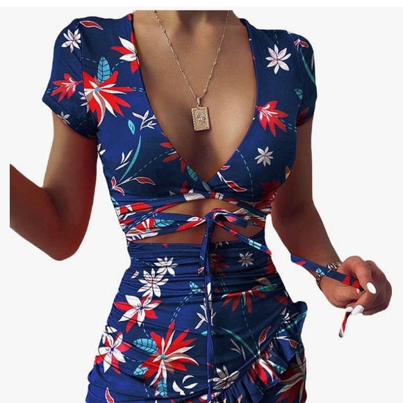 SHEIN Tops - Floral Wrap Crop Top